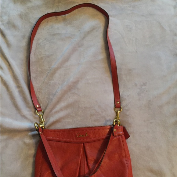 Coach purse - Picture 2 of 5